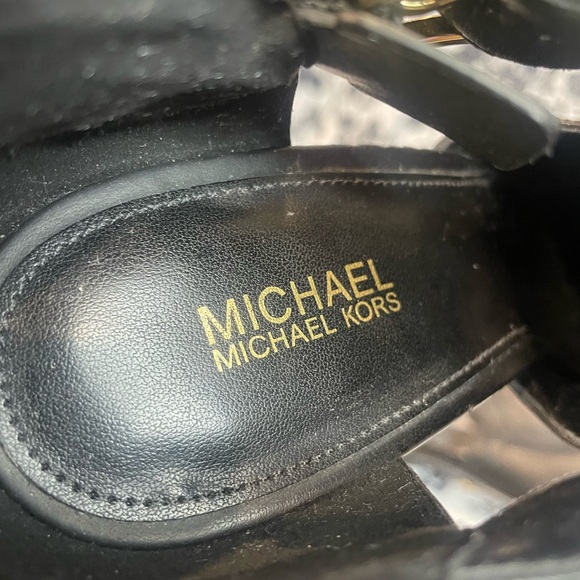 Michael Kors Black leather open-toe ankle boots with gold buckle detail - Picture 5 of 5